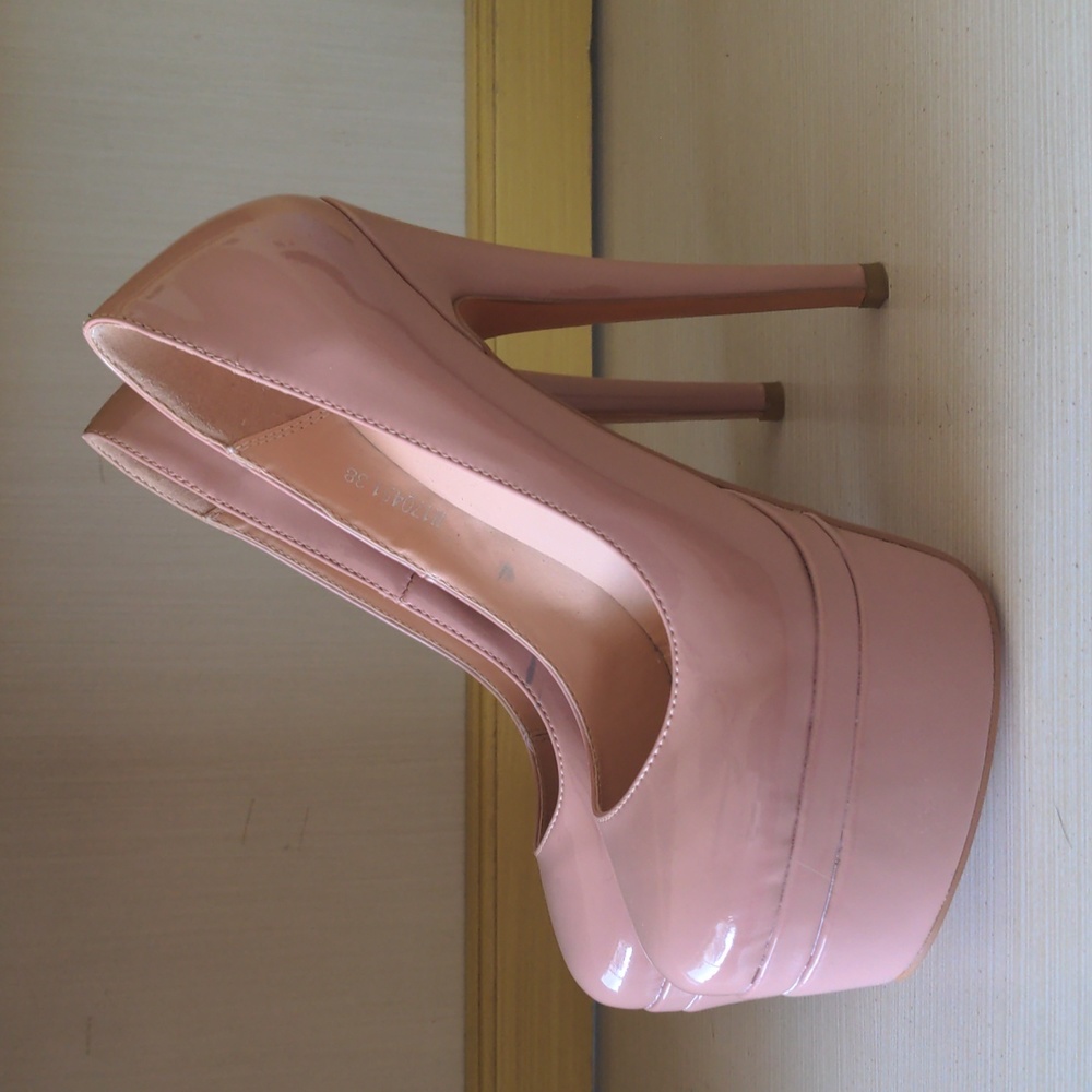 Only Maben pumps